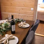 Sonka Lakeside With Private Sauna & Hot Tub Villa Rovaniemi