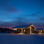 Sonka Lakeside With Private Sauna & Hot Tub * Ροβανιέμι