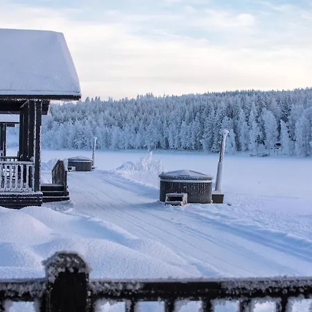 וילה Sonka Lakeside With Private Sauna & Hot Tub רובניימי