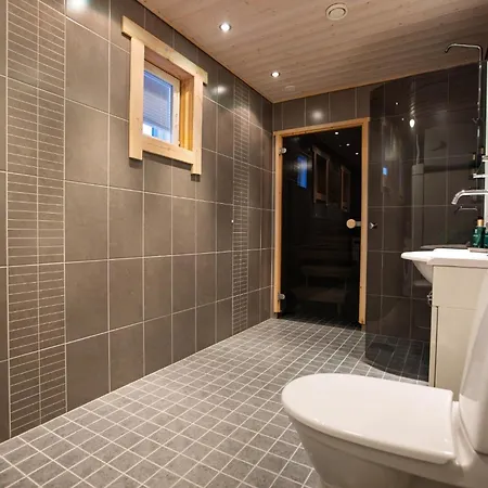 Vila Sonka Lakeside With Private Sauna & Hot Tub