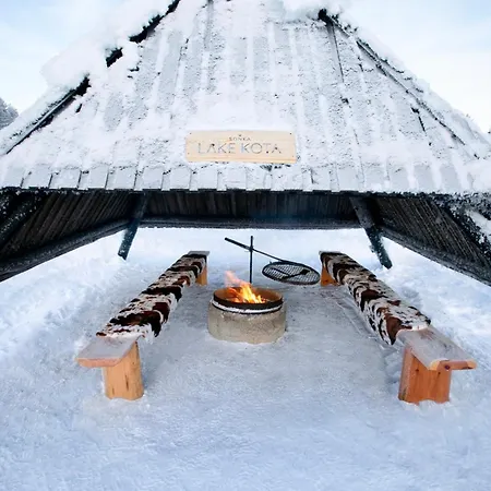 Sonka Lakeside With Private Sauna & Hot Tub * Rovaniemi