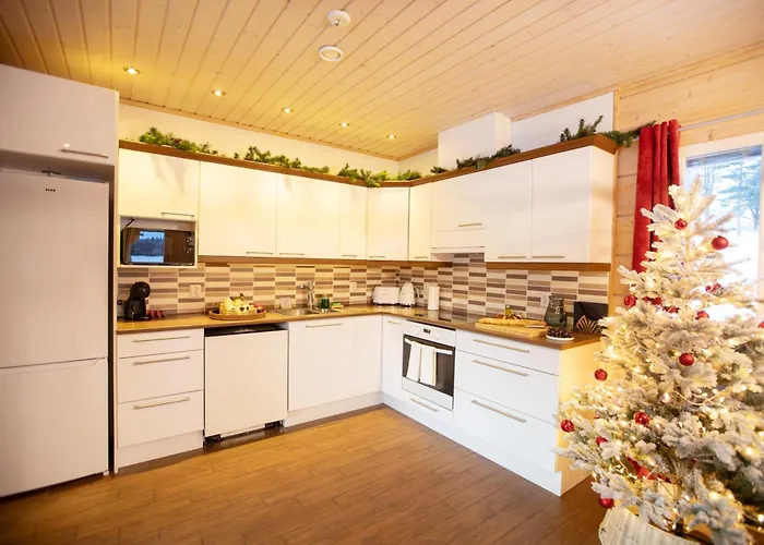 Sonka Lakeside With Private Sauna & Hot Tub * Rovaniemi